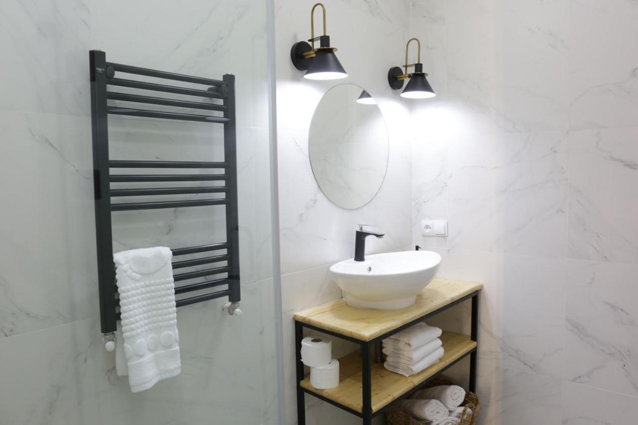 Cibola Boutique - B Apartamento Tbilisi Exterior foto